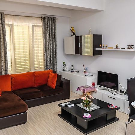 Ariadnes Apartments Tirana Bagian luar foto
