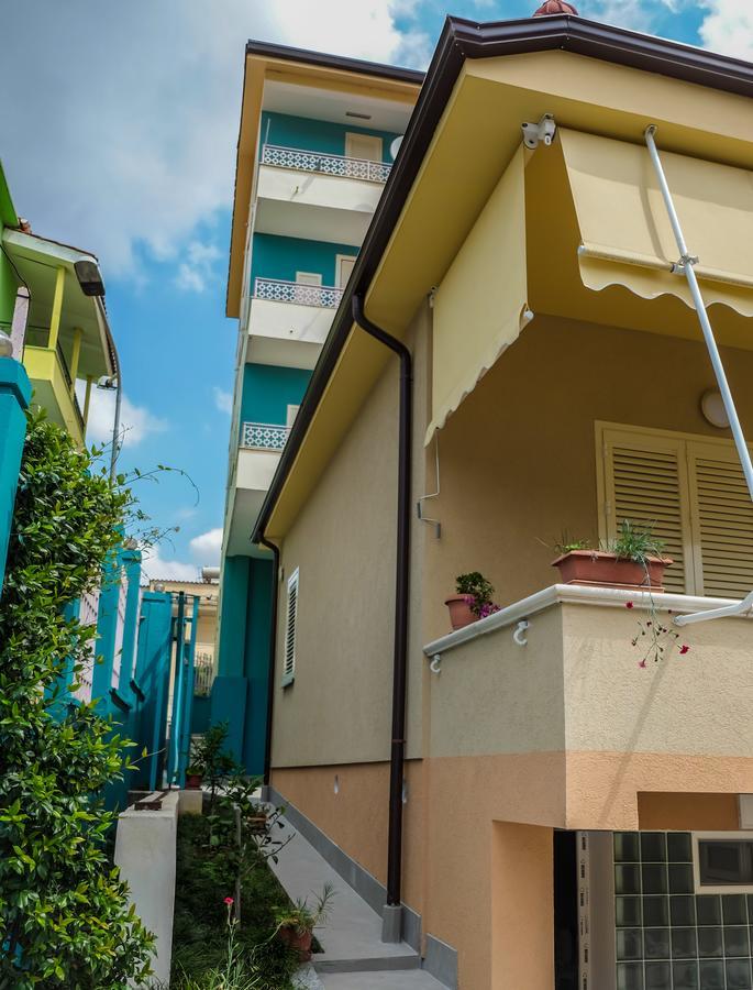 Ariadnes Apartments Tirana Bagian luar foto
