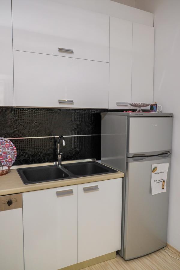 Ariadnes Apartments Tirana Bagian luar foto