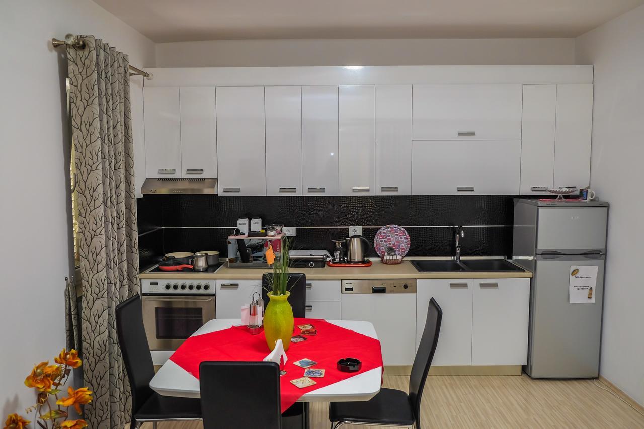Ariadnes Apartments Tirana Bagian luar foto