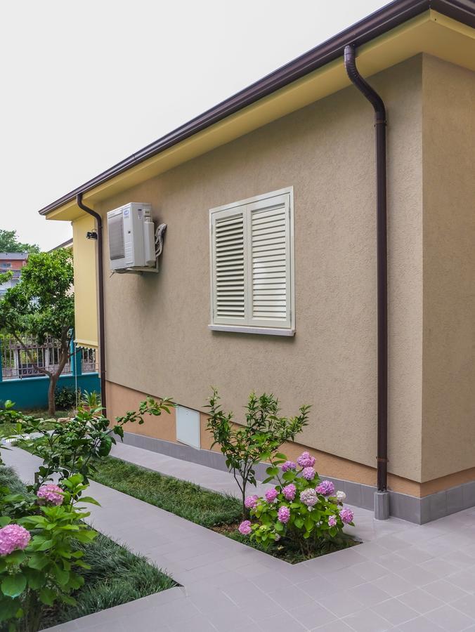 Ariadnes Apartments Tirana Bagian luar foto
