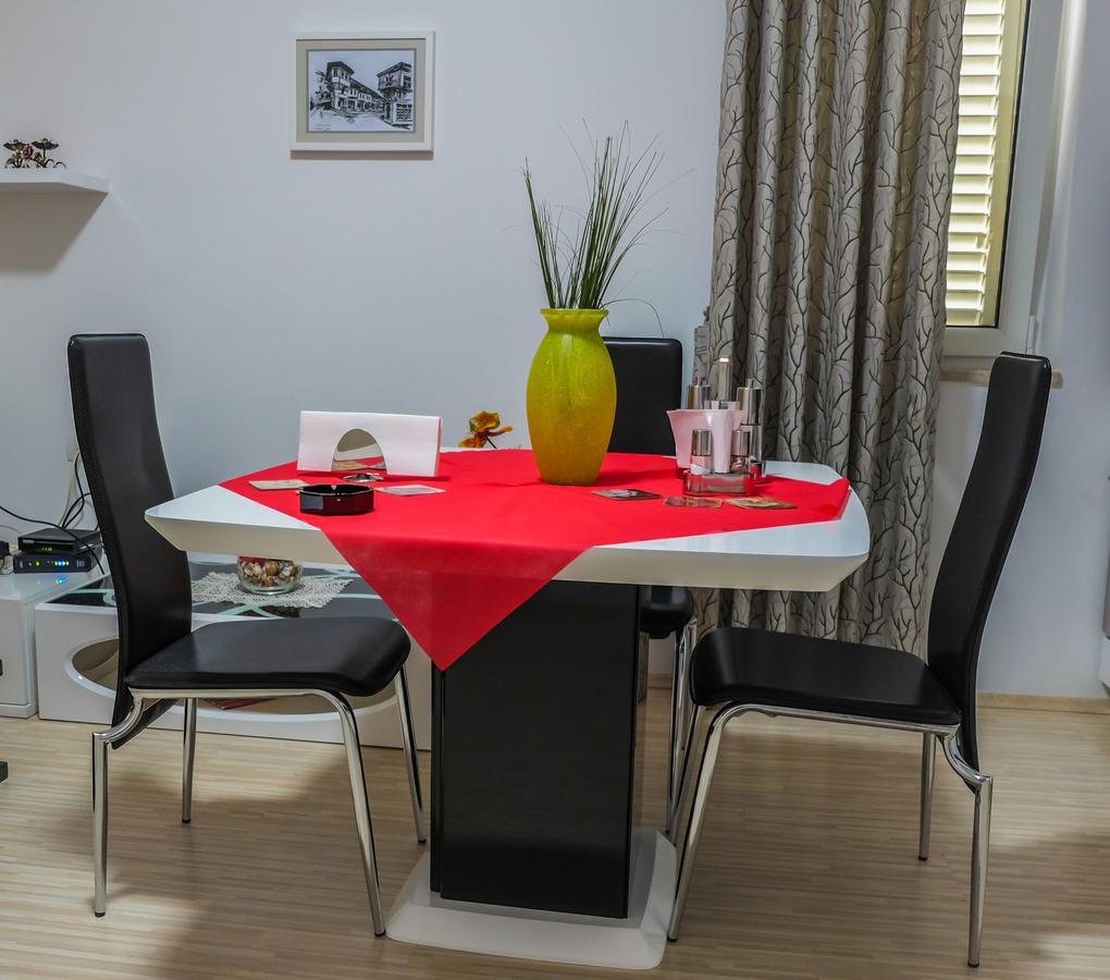 Ariadnes Apartments Tirana Bagian luar foto