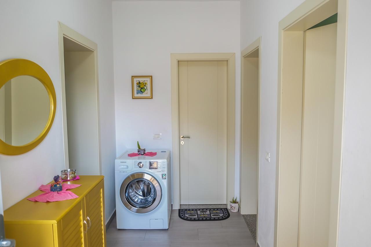 Ariadnes Apartments Tirana Bagian luar foto